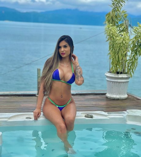 Nacktes geleaktes OnlyFans-Foto von Amanda Romano