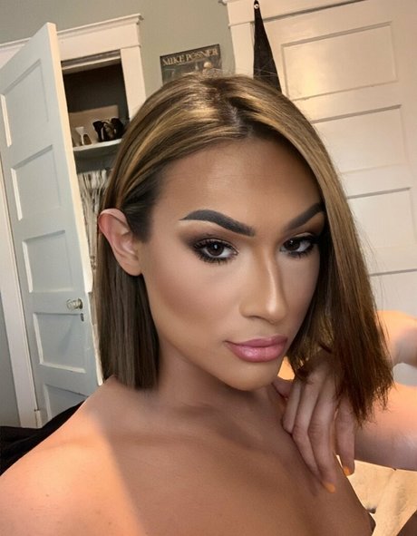 Sasha Donis