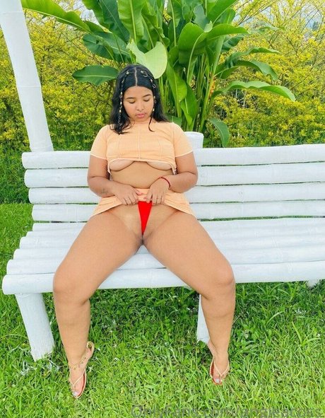 Nacktes geleaktes OnlyFans-Foto von Angiecoss19