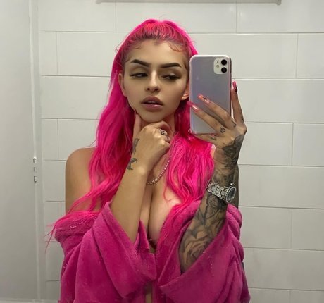 Nacktes geleaktes OnlyFans-Foto von Babyjusz
