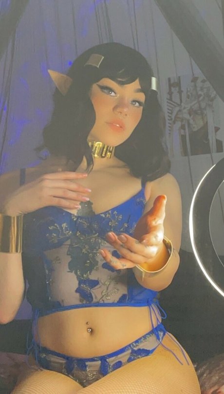 Babysatine