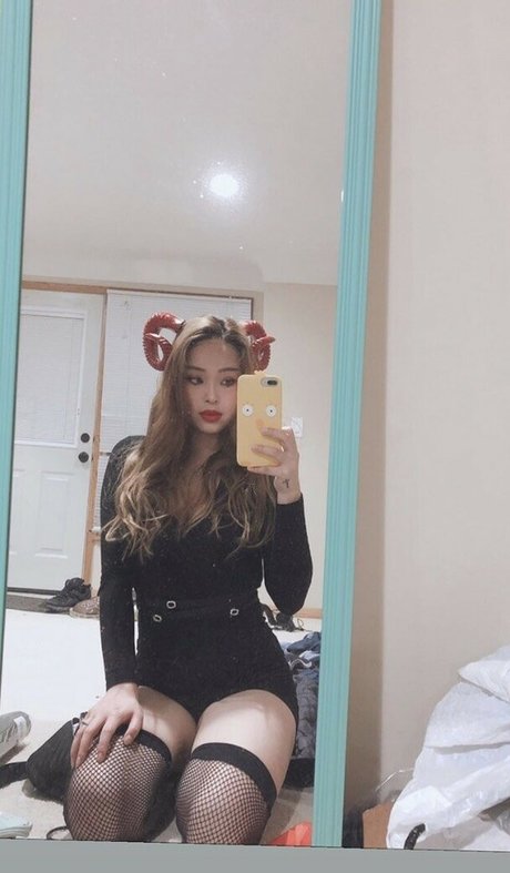Carrie Xiong