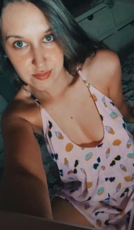 Nacktes geleaktes OnlyFans-Foto von Natamia1990