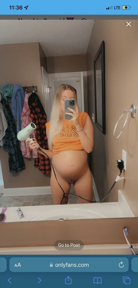 Nacktes geleaktes OnlyFans-Foto von Naughtycowgirl69