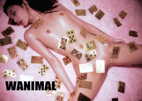 Nacktes geleaktes OnlyFans-Foto von Qinweiyingjie