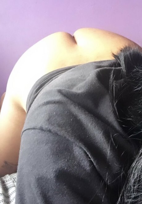 Nacktes geleaktes OnlyFans-Foto von Llouiexx