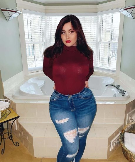 Sofia Macbeth