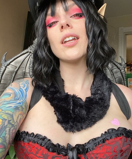 Vickipsythemoore