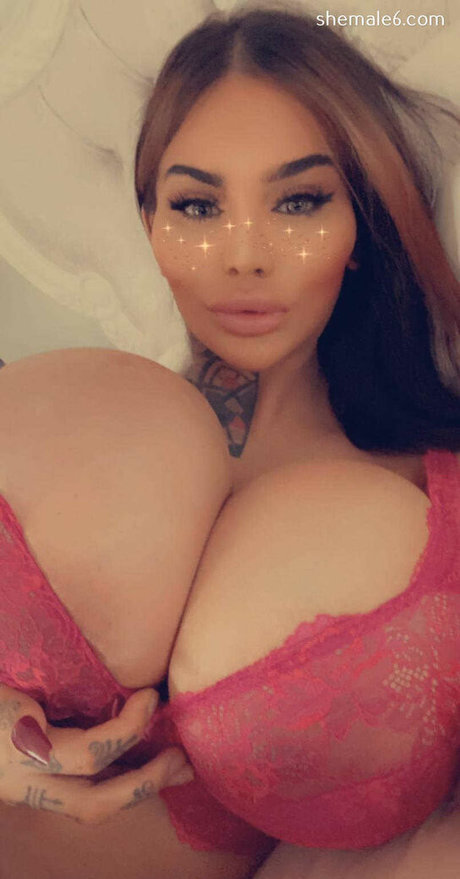 Nacktes geleaktes OnlyFans-Foto von Lady Pleasure