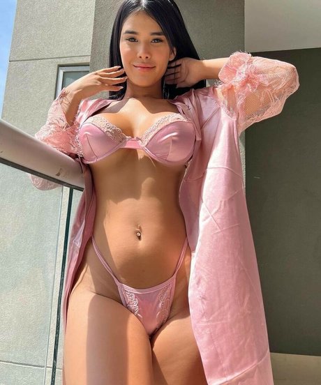 Nacktes geleaktes OnlyFans-Foto von Michelleerabbit