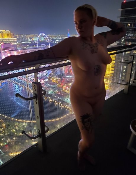 Nacktes geleaktes OnlyFans-Foto von Skeletonstwin