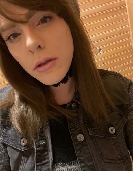 Nacktes geleaktes OnlyFans-Foto von Outthererowan