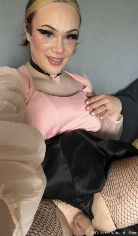 Nacktes geleaktes OnlyFans-Foto von Beaubellaxo
