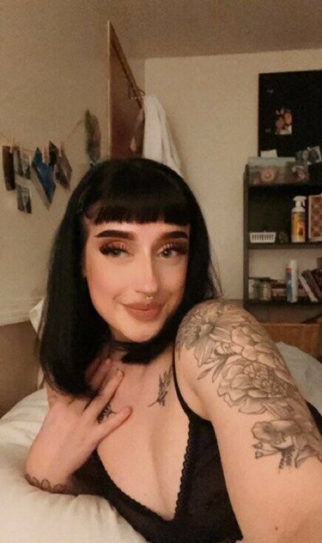 Nacktes geleaktes OnlyFans-Foto von Rubysplayroom
