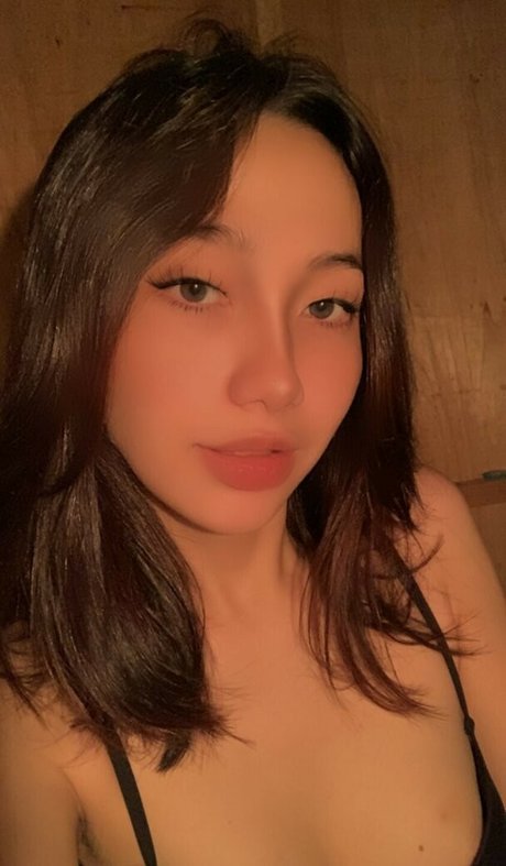 Nacktes geleaktes OnlyFans-Foto von Cassieloveyo
