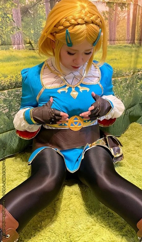 Nacktes geleaktes OnlyFans-Foto von Boyish Mikan