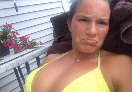Nacktes geleaktes OnlyFans-Foto von Shayna Foappiano