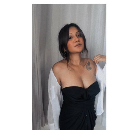 Nacktes geleaktes OnlyFans-Foto von Smrithyy