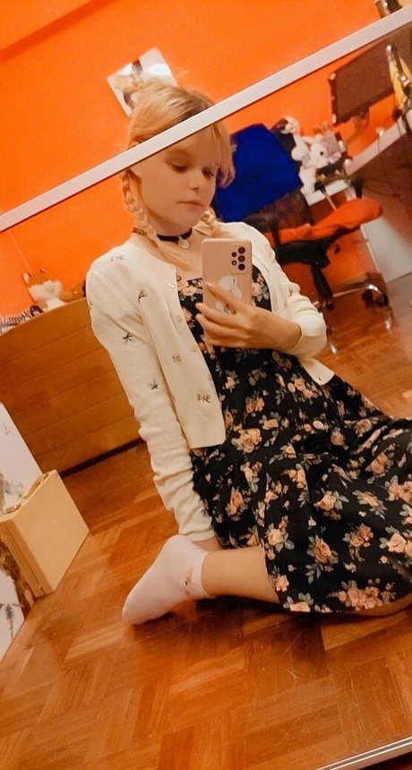 Nacktes geleaktes OnlyFans-Foto von Mariikawa