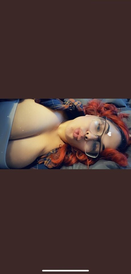 Nacktes geleaktes OnlyFans-Foto von Poisionivey
