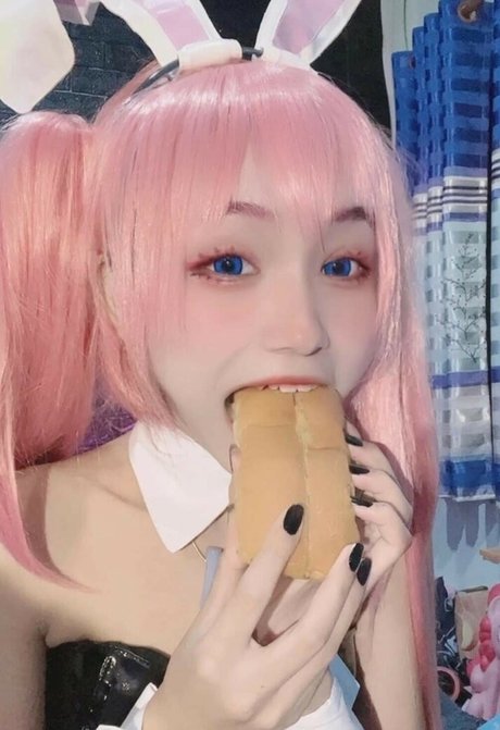 Nacktes geleaktes OnlyFans-Foto von Mochimochinn