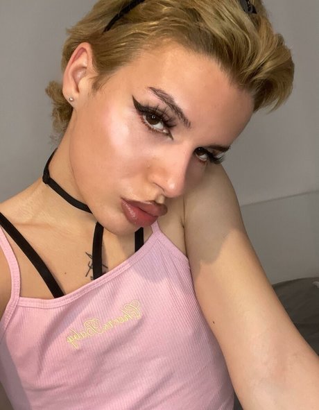 Nacktes geleaktes OnlyFans-Foto von Scarlettdollz