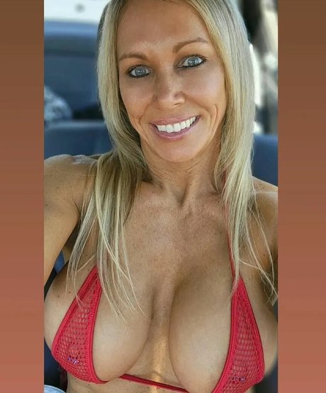 Nacktes geleaktes OnlyFans-Foto von Southernstylechick