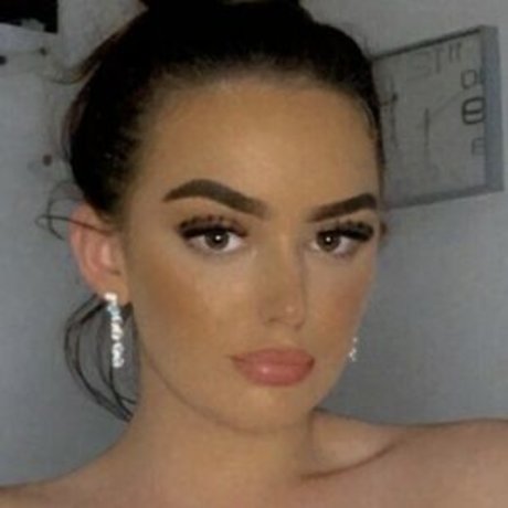 Nacktes geleaktes OnlyFans-Foto von Peachyyrosiee
