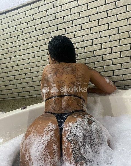 Nacktes geleaktes OnlyFans-Foto von Sarah24k
