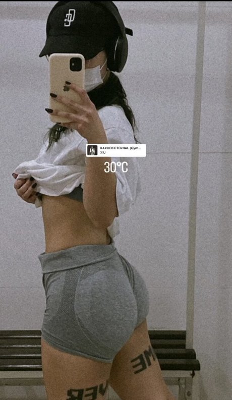 Nacktes geleaktes OnlyFans-Foto von Thainaxu