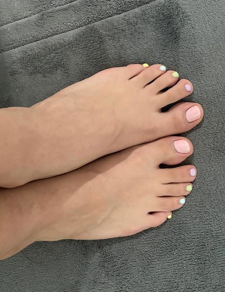 Nacktes geleaktes OnlyFans-Foto von Ari Game Plays