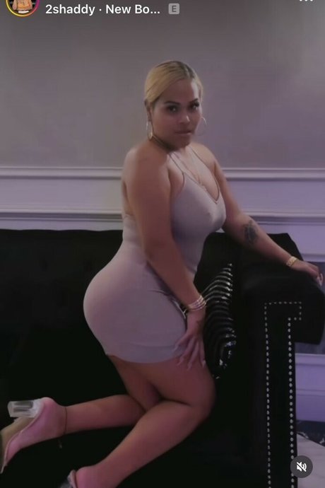 Nacktes geleaktes OnlyFans-Foto von Tsasiansauce