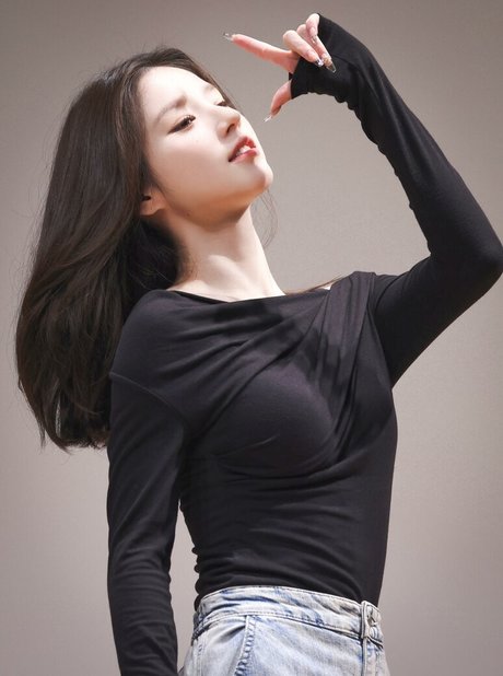Nacktes geleaktes OnlyFans-Foto von Heejin