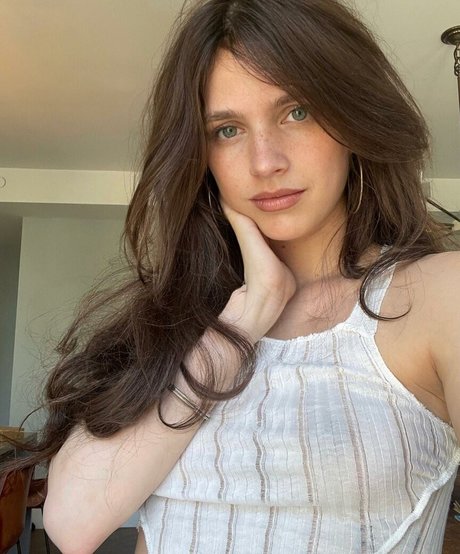 Nell Tiger