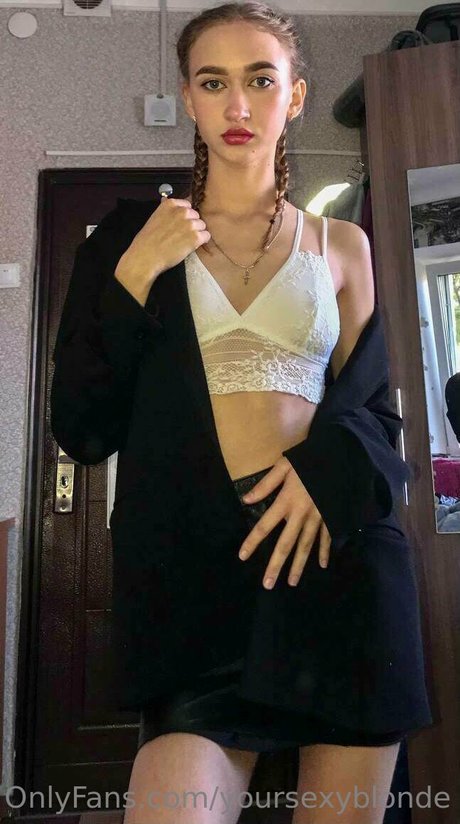 Nacktes geleaktes OnlyFans-Foto von Sexy Blonde