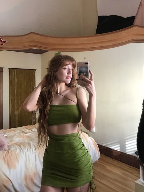 Nacktes geleaktes OnlyFans-Foto von Helena