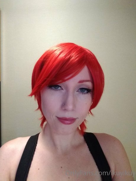 Ikuy Cosplayer