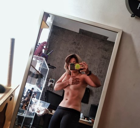 Nyaaati