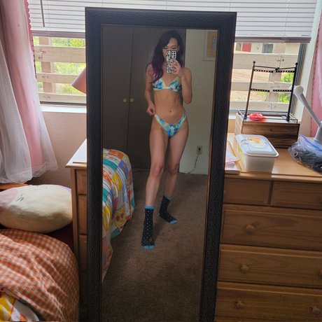 Nacktes geleaktes OnlyFans-Foto von Queentofu