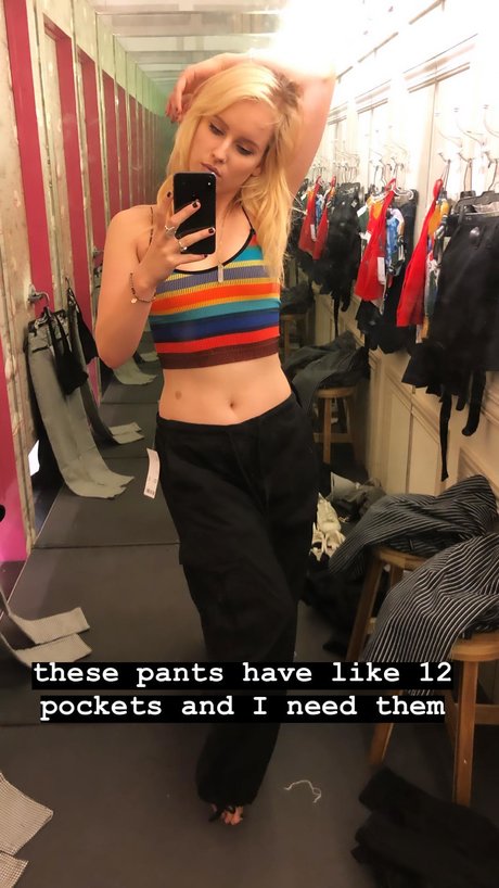 Nacktes geleaktes OnlyFans-Foto von Sonja Reid