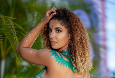 Nacktes geleaktes OnlyFans-Foto von Tanja Kensinger
