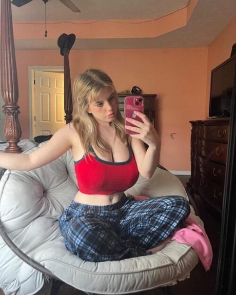 Nacktes geleaktes OnlyFans-Foto von Halzx