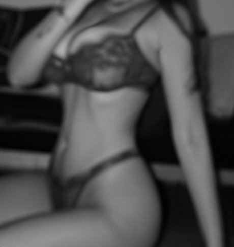 Nacktes geleaktes OnlyFans-Foto von Lisa Straube
