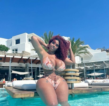 Shadee Monique