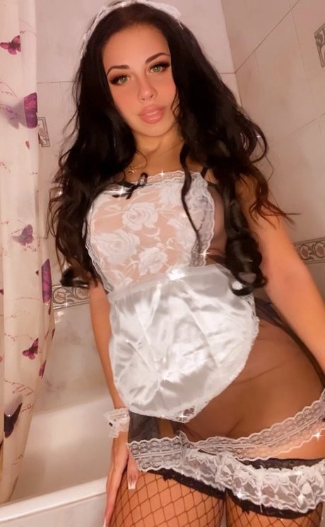 Nacktes geleaktes OnlyFans-Foto von Faina Malinovskaya