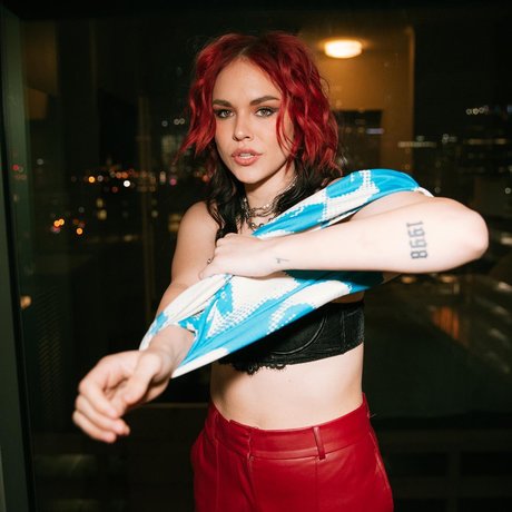 Nacktes geleaktes OnlyFans-Foto von Taylor Upsahl