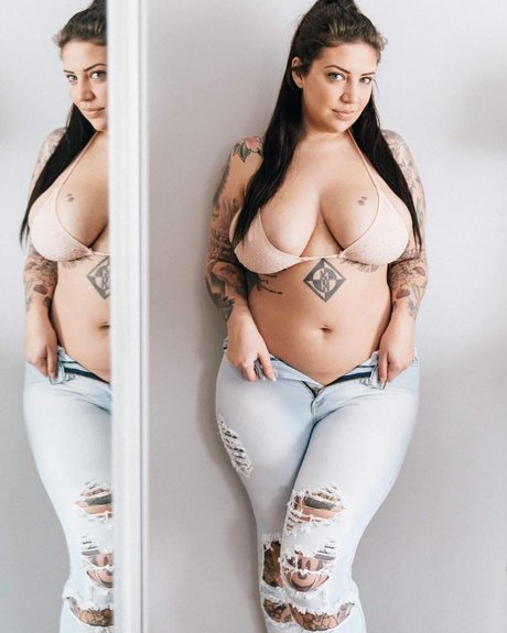 Nikki Hunter