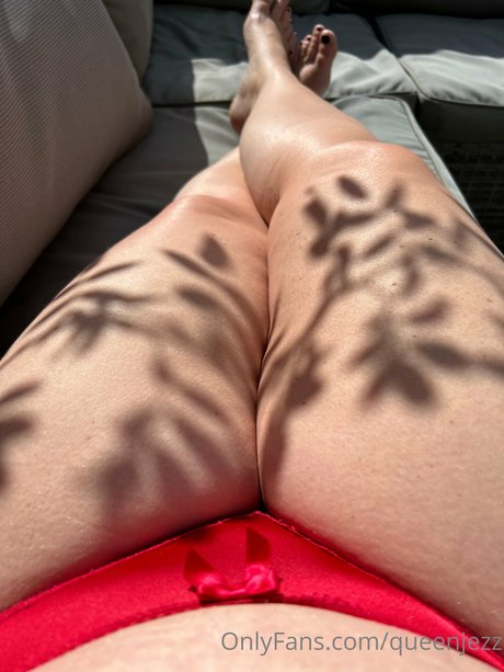 Nacktes geleaktes OnlyFans-Foto von Queenjezz