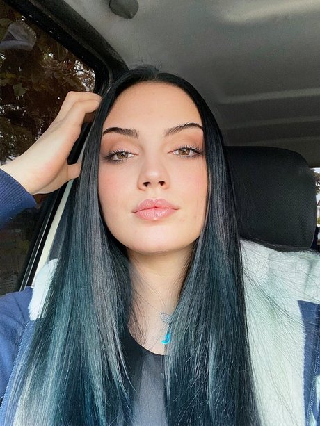 Nacktes geleaktes OnlyFans-Foto von Isabella Rivas