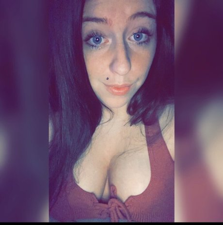 Nacktes geleaktes OnlyFans-Foto von Michelle